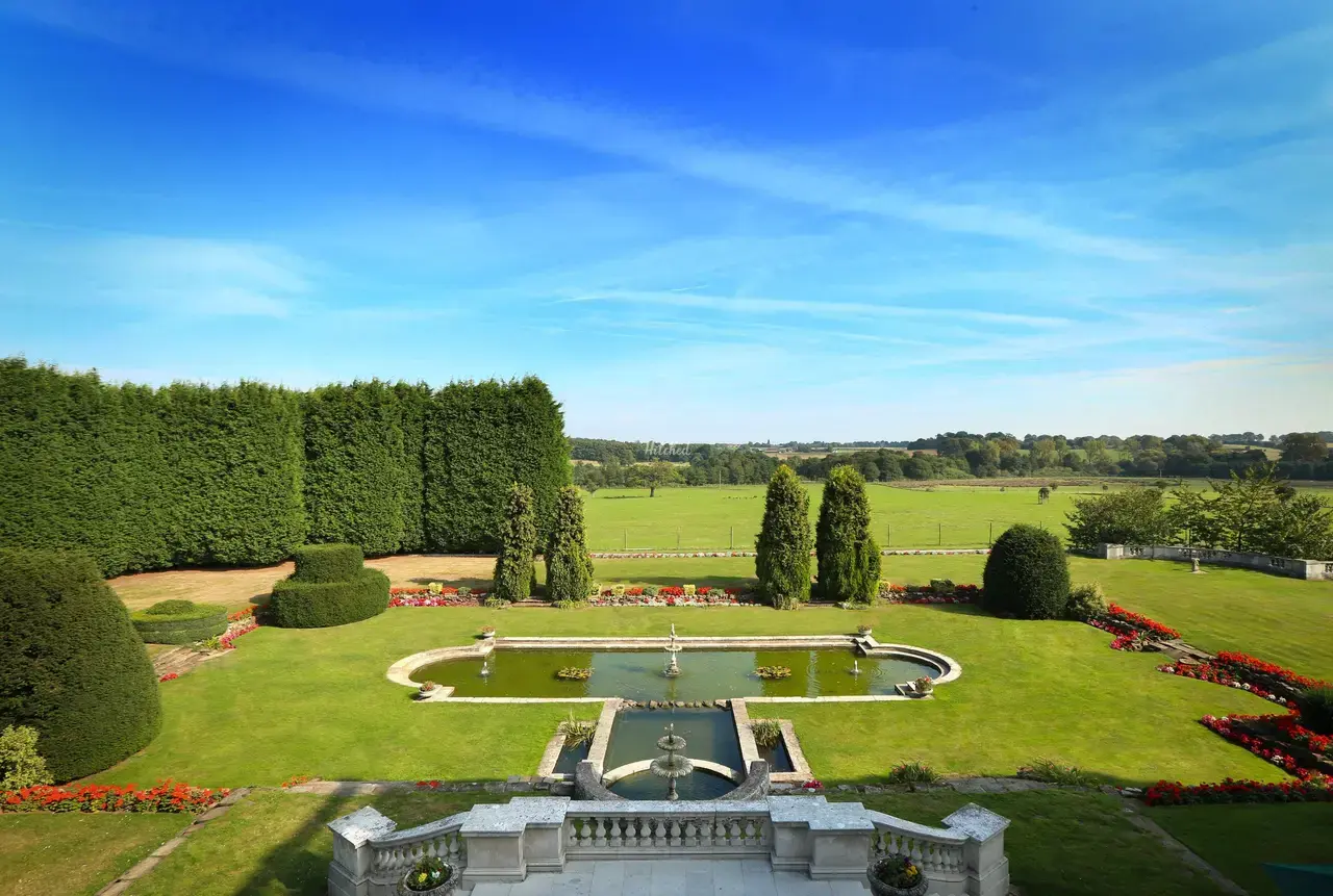 The gardens at Oscar's Estate
